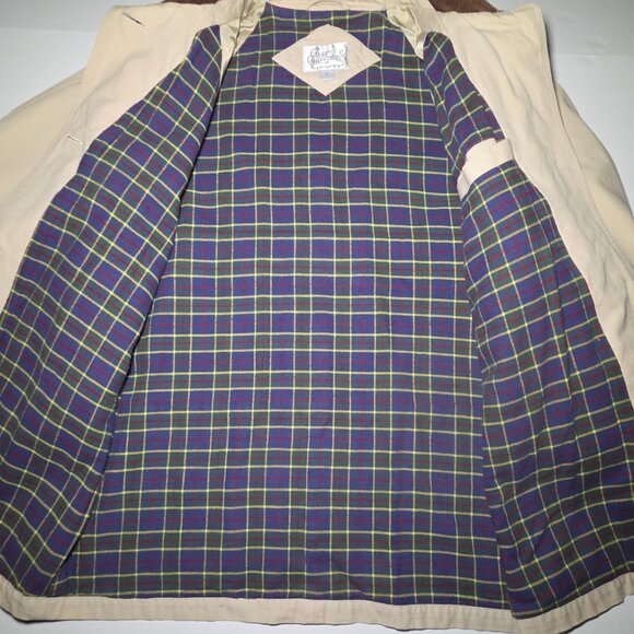 Coat Collectibles Womens Beige and Brown Button Up Short Trench Coat Size Small - Picture 4 of 15